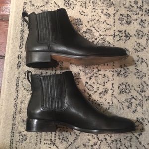 Madewell the Ainsley Chelsea Boot